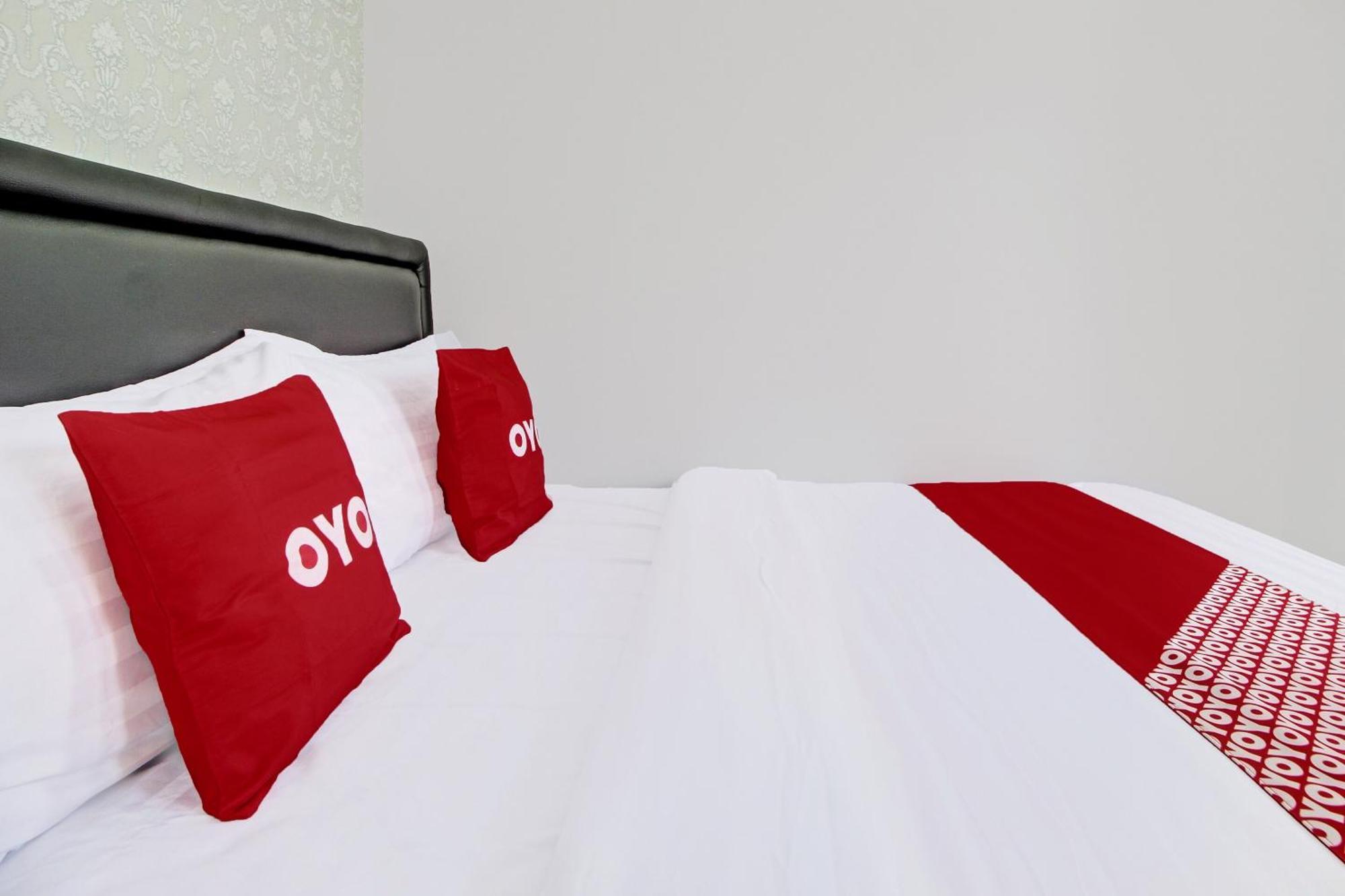 Super Oyo Collection O 92363 Kp Inn Temon Eksteriør bilde